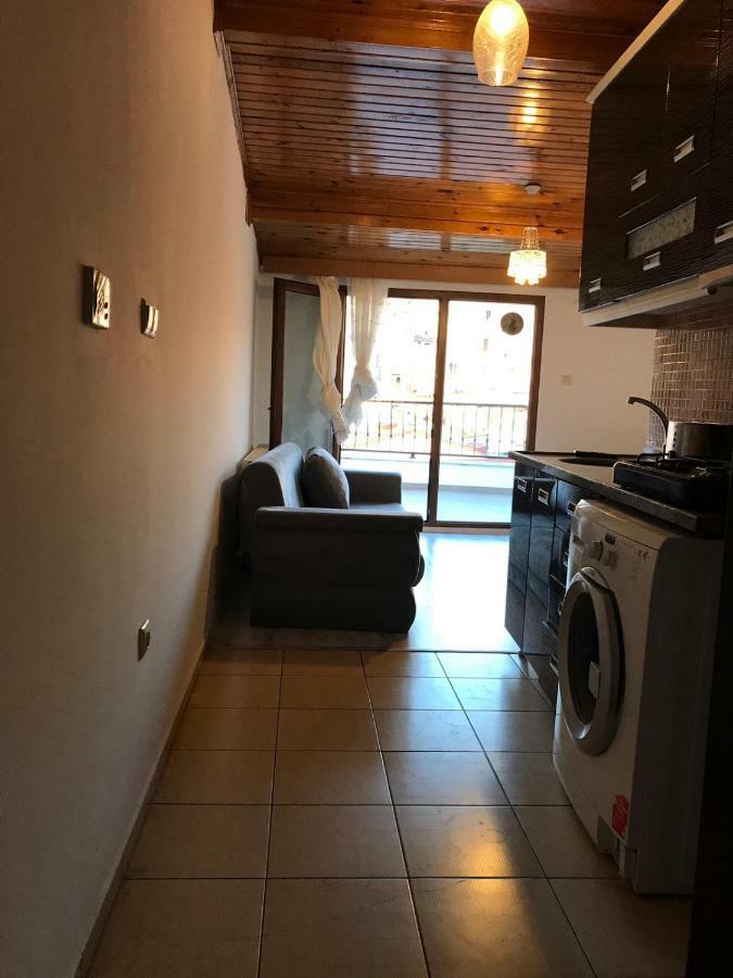 Apartamento Akdemir House Estambul Exterior foto
